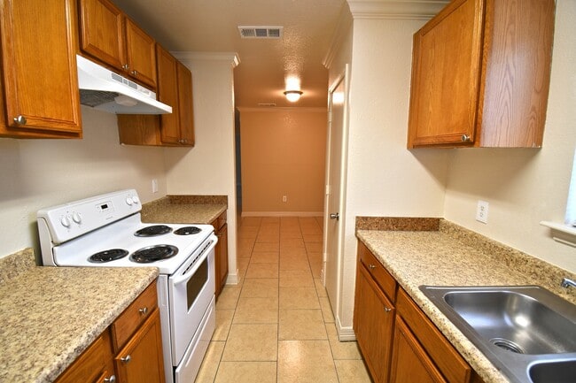 Photo - Cute 3 Bedroom 1 Bath Home with storage shed.