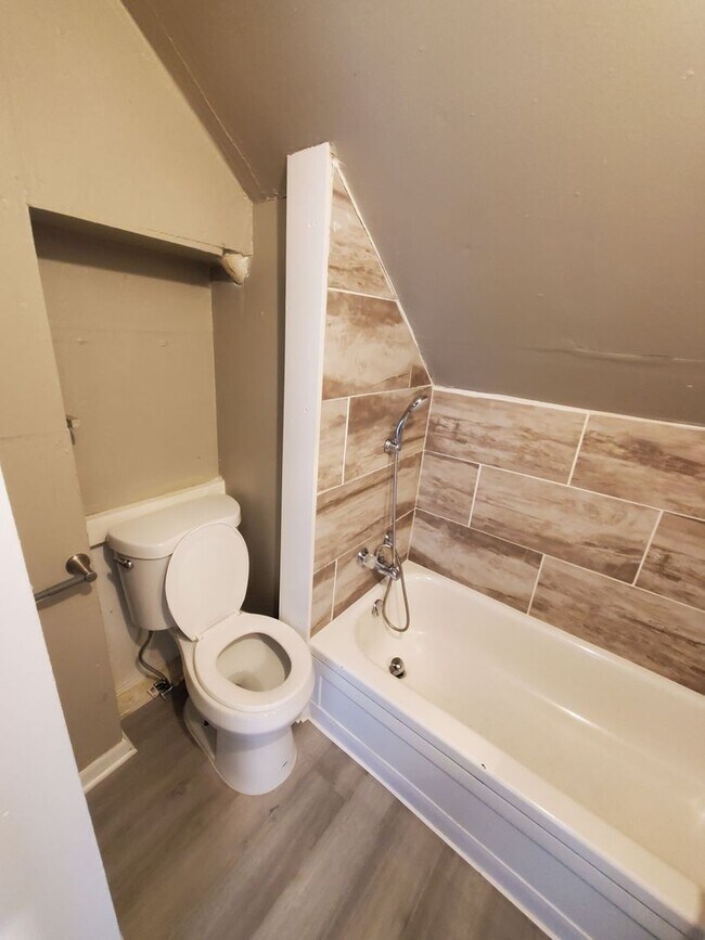 Photo - 2517 W Hadley St Unidad 2517A Upper