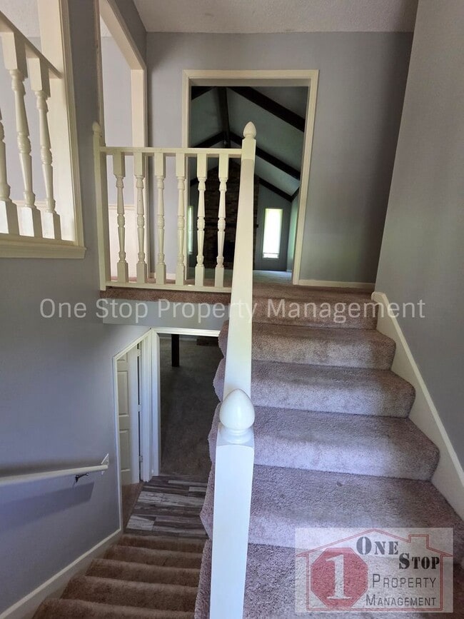 Photo - 4 Bedroom, 2.5 Bathroom Home in North Kansas City, Missouri