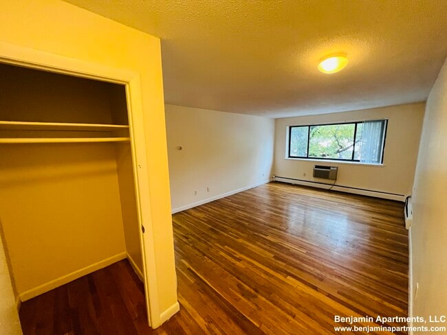 Photo - 122 Dustin St Unit 16