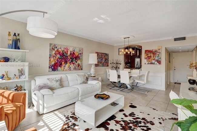 Photo - 330 SE 2nd St Unit 404E