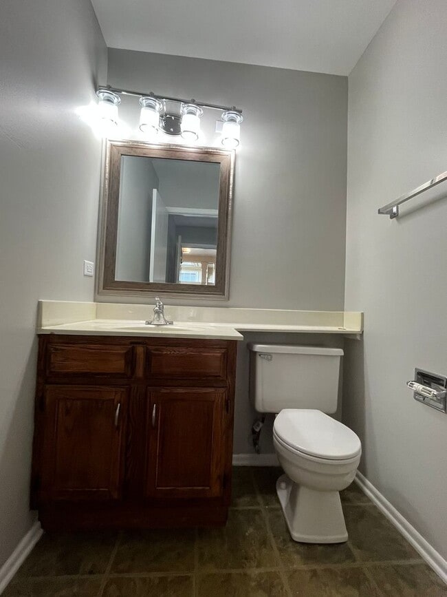 Photo - 150 White Branch Ct N