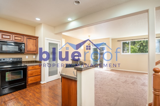 Photo - 20959 SW Edgemont St