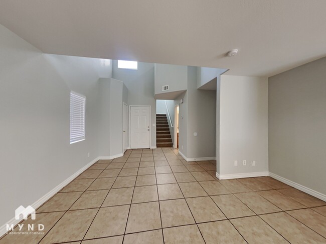 Photo - 1021 Cliffbrook Hedge Ave