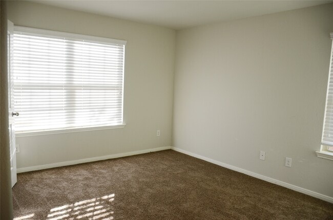 Photo - 9507 Green Maple Ct