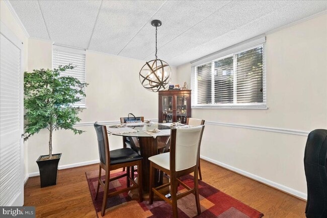 Building Photo - 5121 Maris Ave Unit 100 Rental
