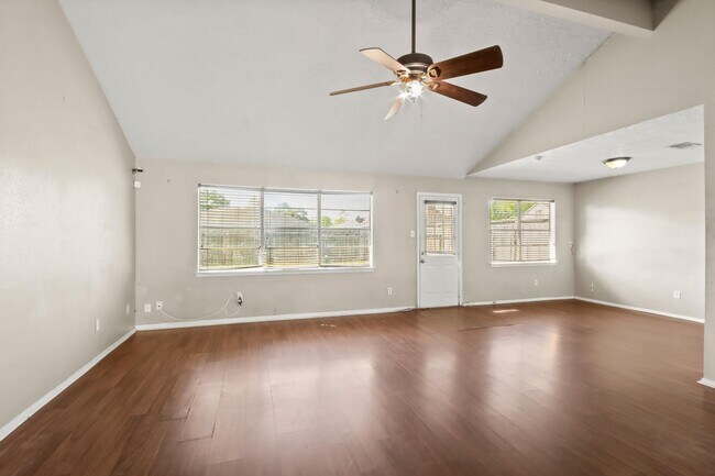 Photo - 8326 Swan Meadow Ln