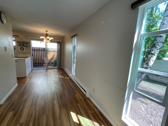 Photo - 3127 Southeast 9th Avenue