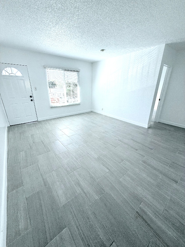 Building Photo - 8729 Lyndora St