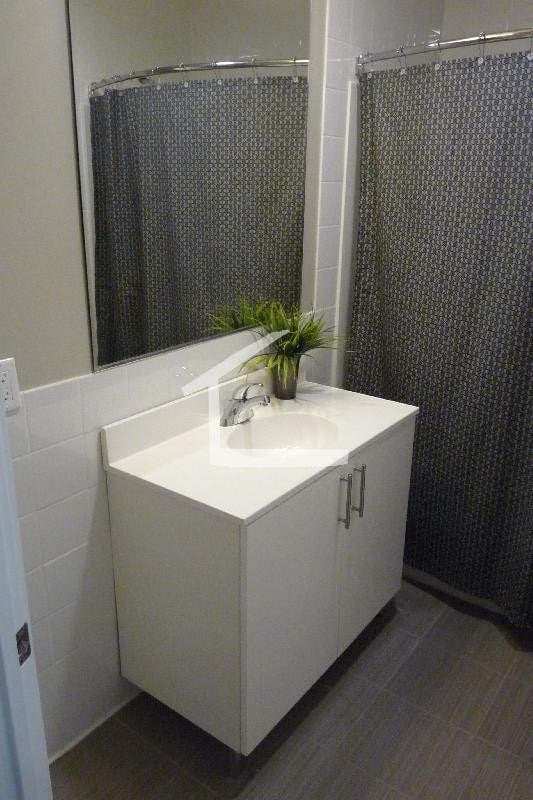 54 Kent St Unit 1