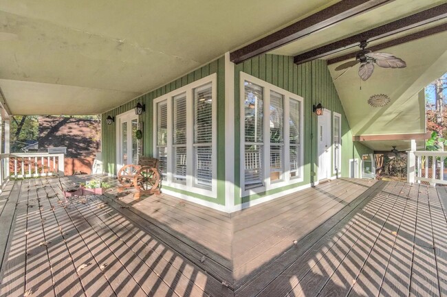 Photo - 107 Lazy Trail