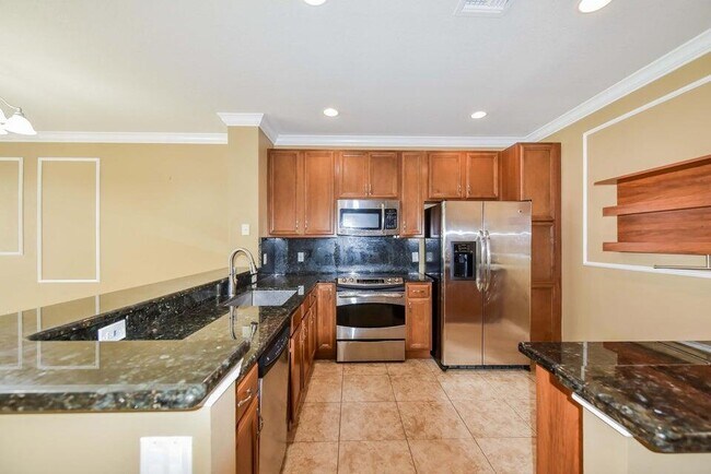 9687 Lago Dr