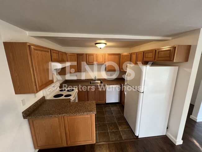 Photo - 1425 S Puget Dr
