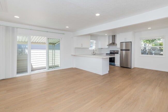Photo - 19139 Vaughn Ave