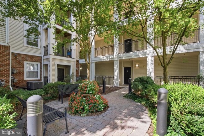 Photo - 12913 Centre Park Cir Unit 103