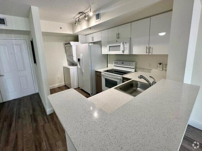 Building Photo - 18335 NW 68th Ave Unit 245-215 Rental