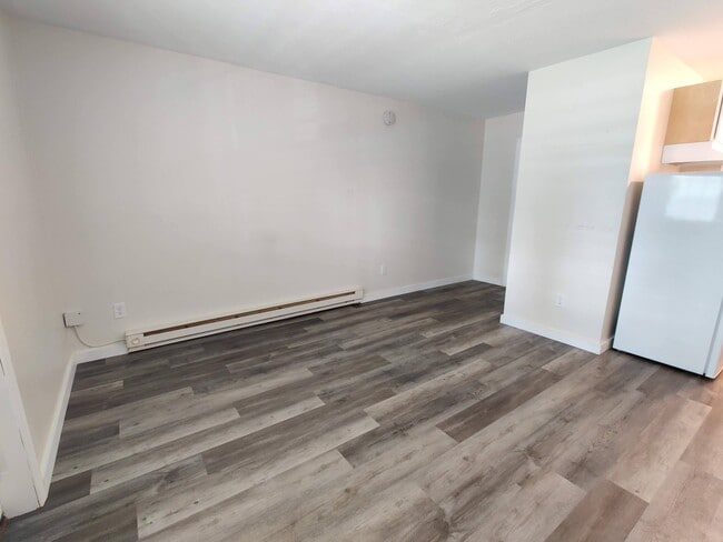 Photo - 469 Westfield St Unit 6B