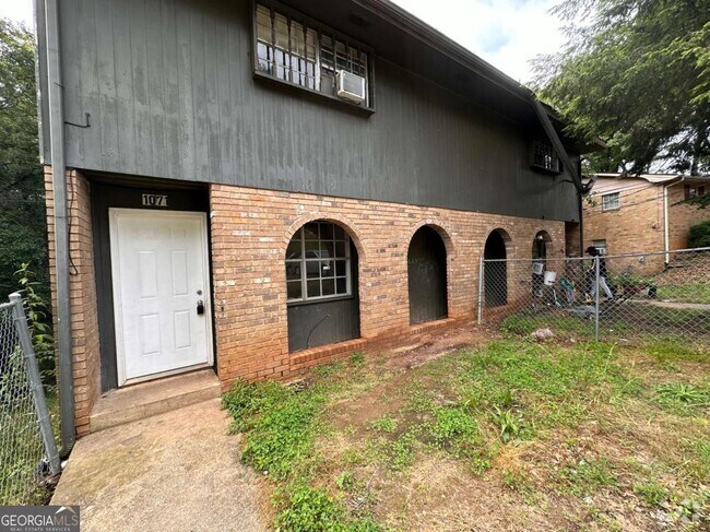 Building Photo - 1071 Laurel Ln NW Rental