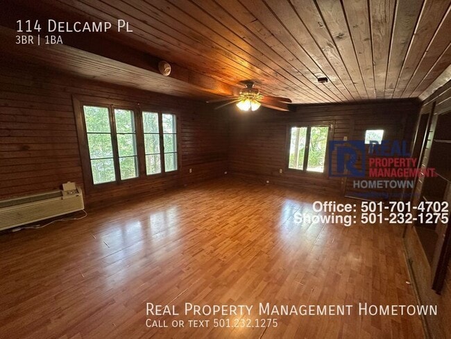 Photo - 114 Delcamp Pl