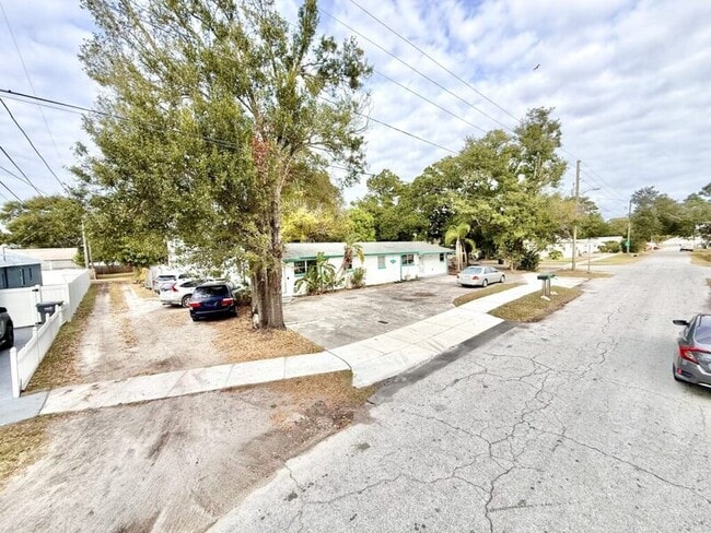 Photo - 2611 41st Ave N