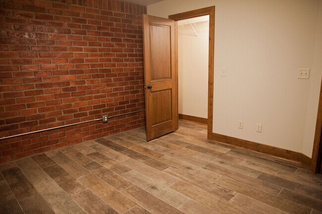 Photo - Union Biscuit West - 104 Unit UBL 104