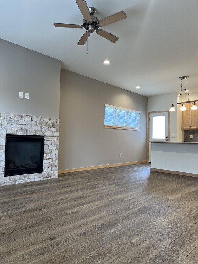 Photo - 5128 Argus Ln