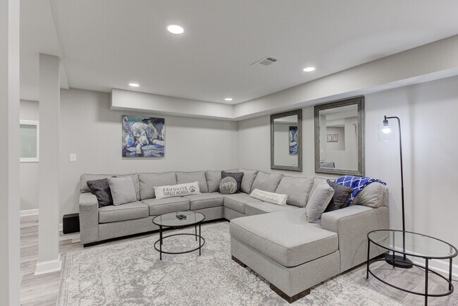 Living Room 2 - 4340 Lake Laurel Dr SE Unit B