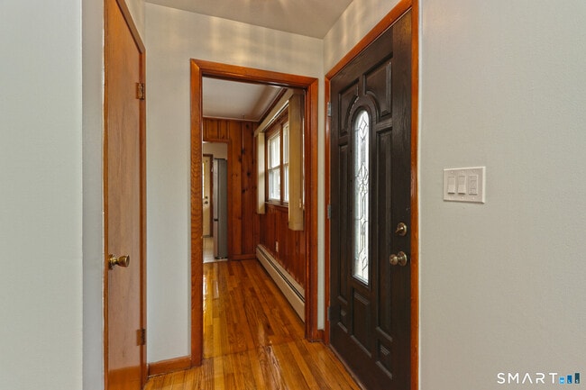 Photo - 39 Enright St