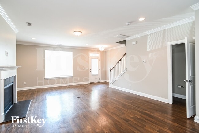 Photo - 8736 Aspinwall Dr
