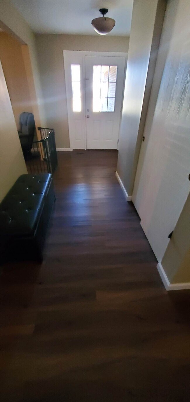 Photo - 2032 Meadowside Ln