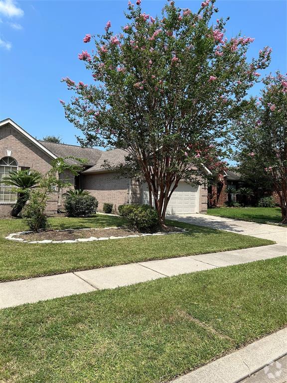 Building Photo - 19215 Poplar Trails Ln Rental