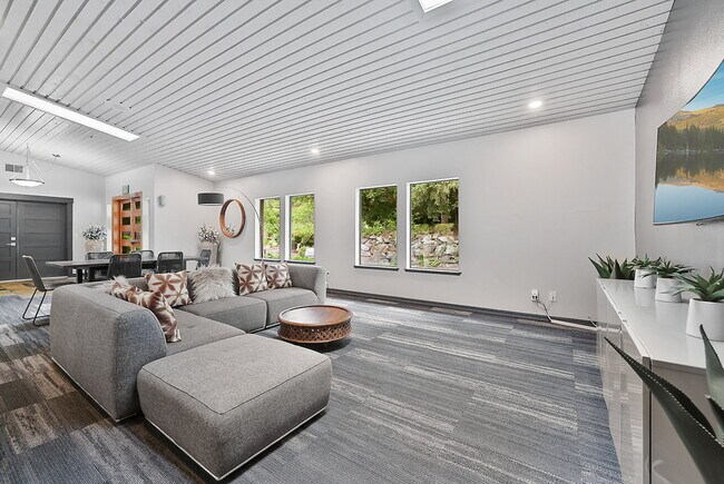 Photo - Cedar Terrace