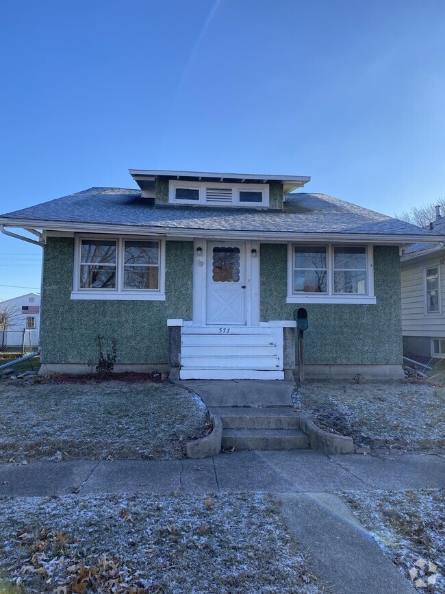 Building Photo - 577 Irwin St Rental