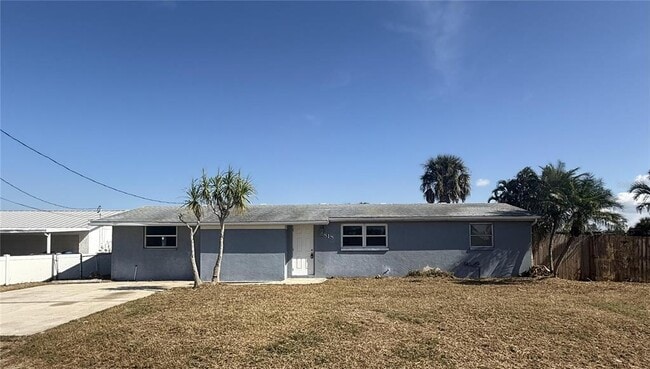 Building Photo - 818 Bayview Dr