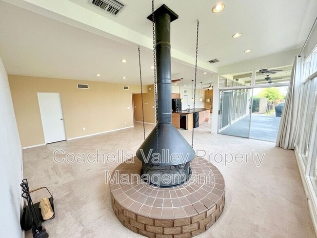 Photo - 77495 Cheyenne Dr