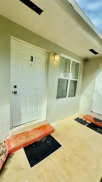 Photo - 16021 NE 18th Pl Unidad 3