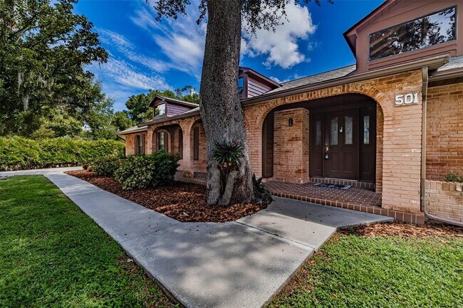 Photo - 501 Bryan Rd