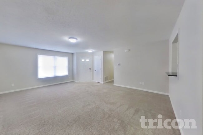 Photo - 5314 Cliff Ridge Dr