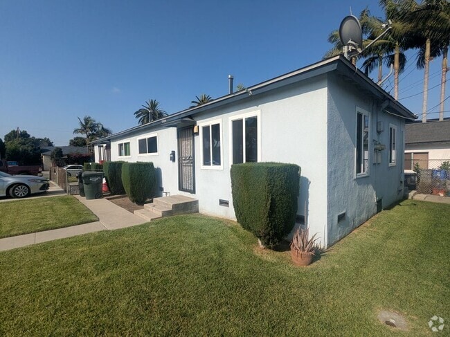 Building Photo - 5904 1/2 Muller Street Rental