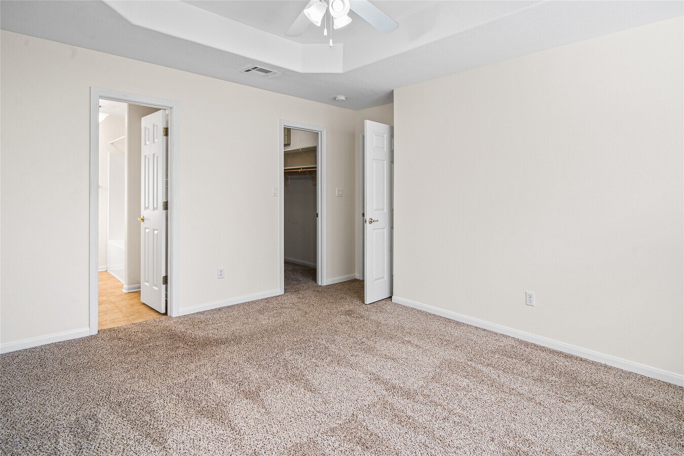 Photo - 2224 Shady Tree Ln