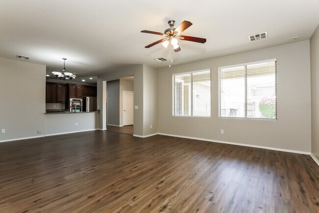 Photo - 3258 E Ivanhoe St