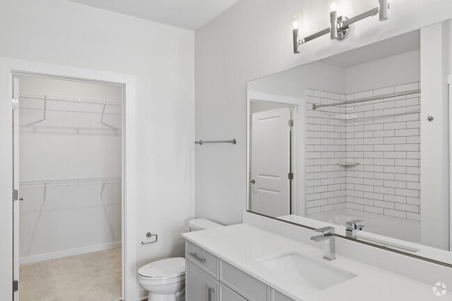 B4 - 2BR, 2BA - 1,230SF - Bathroom