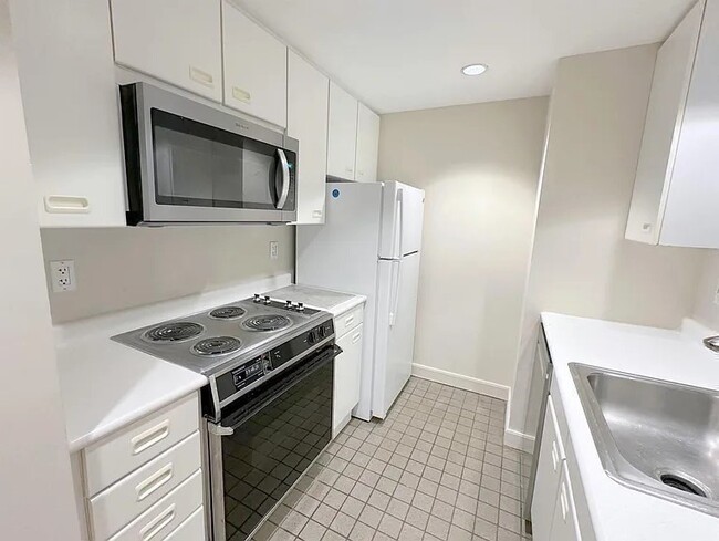 Photo - 931 Massachusetts Ave Condo Unit 603