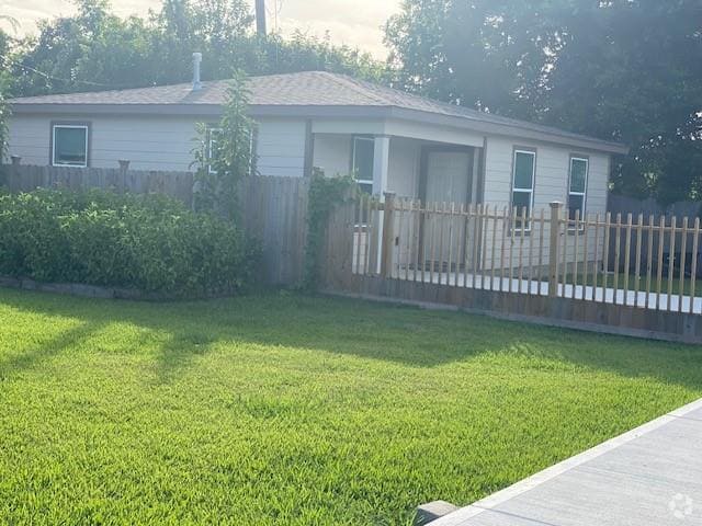 Building Photo - 8119 Glenbrook Dr Rental