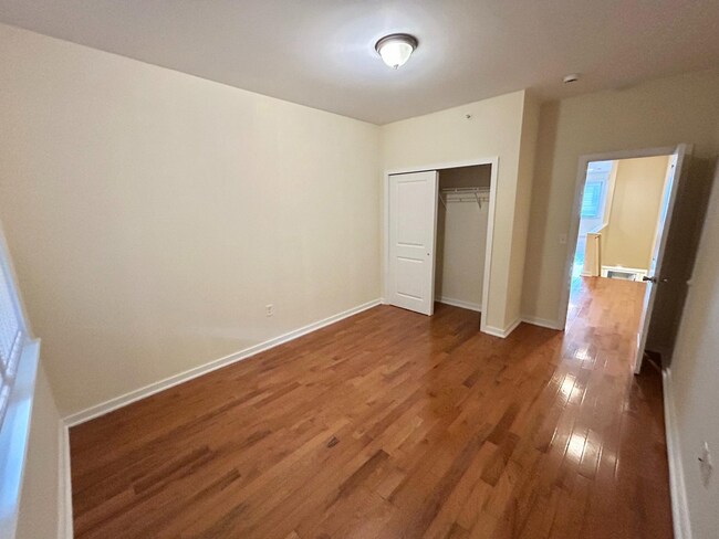 Photo - 332 N 41st St Unit 1