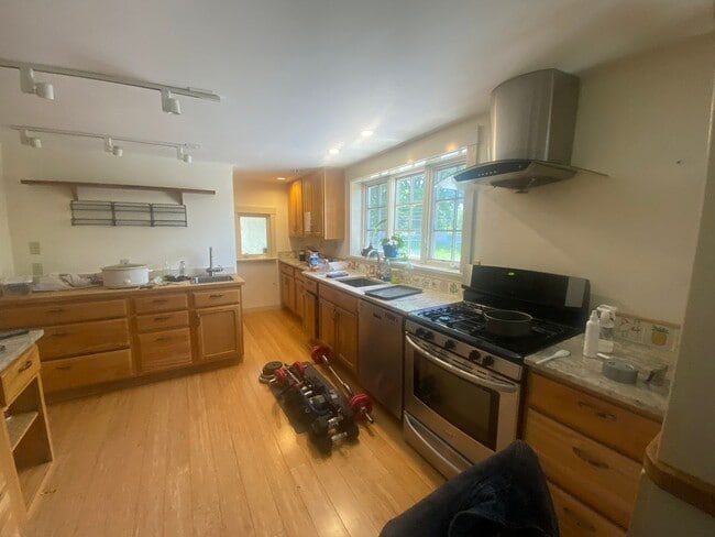 Photo - 2 Quechee Rd Unit 1