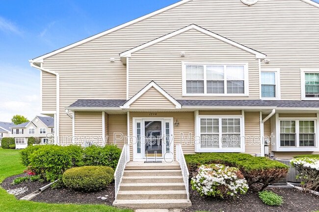 Building Photo - 1704 Delancey Way