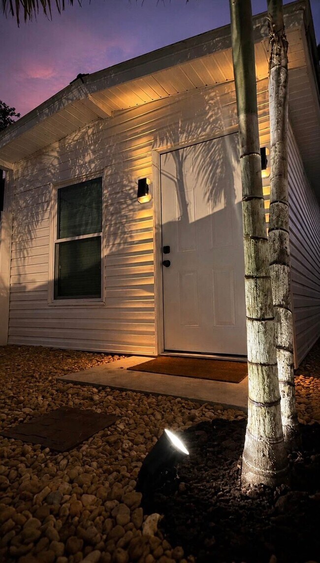 Photo - 7022 Flint Dr