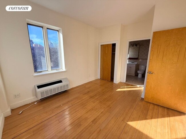 Photo - 467 Vanderbilt Avenue 3A