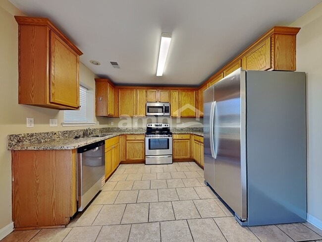 Photo - 230 Stoney Xing